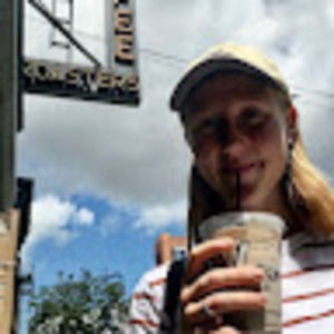 Meet your Posher, Lily